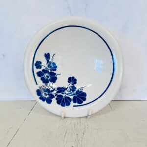 Fransk Badonviller fad med blåt blomstermønster